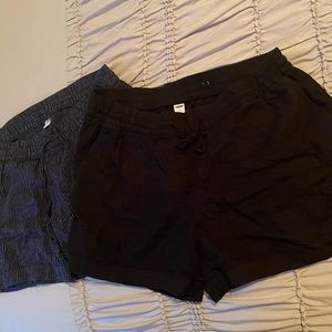 Black/Navy stripe : Old Navy linen blend shorts.  (2) pair included